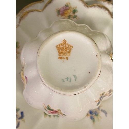 189 - VICTORIAN RIBBED SIX PLACE TEASET