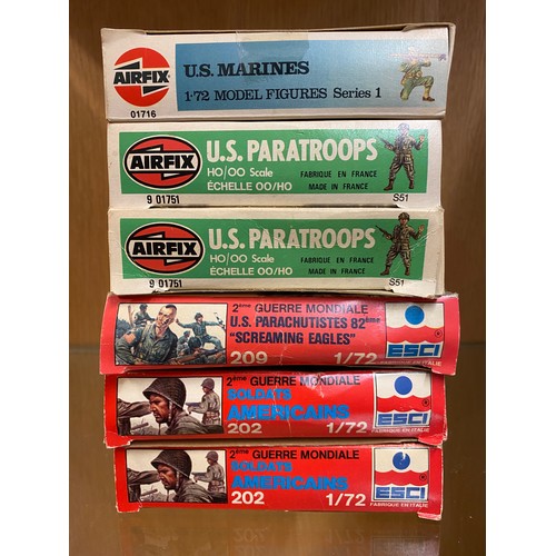 216 - AIRFIX AND ESCI 1.72 SCALE TOY SOLDIERS, US PARATROOPERS, AND MARINES