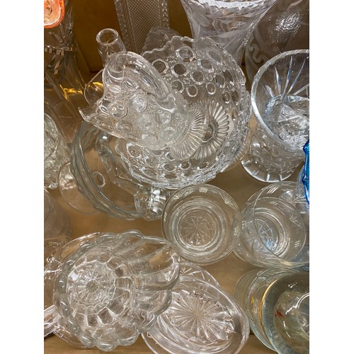 250 - CARTON - EDWARDIAN ETCHED GLASS TUMBLERS AND SHERRY GLASSES, GLOBE AND SHAFT DECANTER, PRESSED GLASS... 