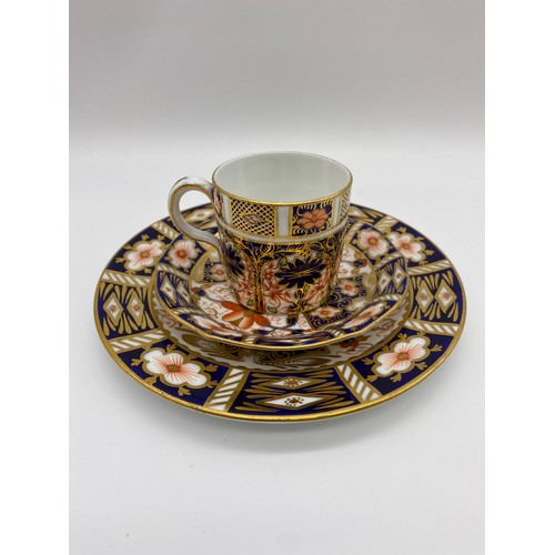 309 - ROYAL CROWN DERBY IMARI PATTERNED COFFEE CAN TRIO