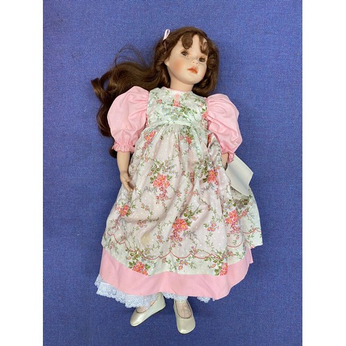 356 - SIX 20TH CENTURY PAULINES LIMITED EDITION MEDIUM SIZE DRESS DOLLS