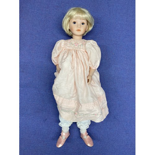 356 - SIX 20TH CENTURY PAULINES LIMITED EDITION MEDIUM SIZE DRESS DOLLS