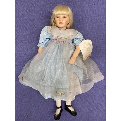 358 - SIX 20TH CENTURY PAULINES LIMITED EDITION MEDIUM SIZE DOLLS