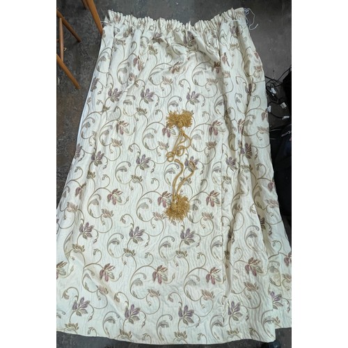 42 - PAIR OF CREAM FLORAL LINED CURTAINS WITH GOLD TIE BACKS 210cm DROP APROX