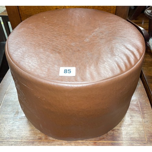 85 - BROWN LEATHERETTE POUFFE