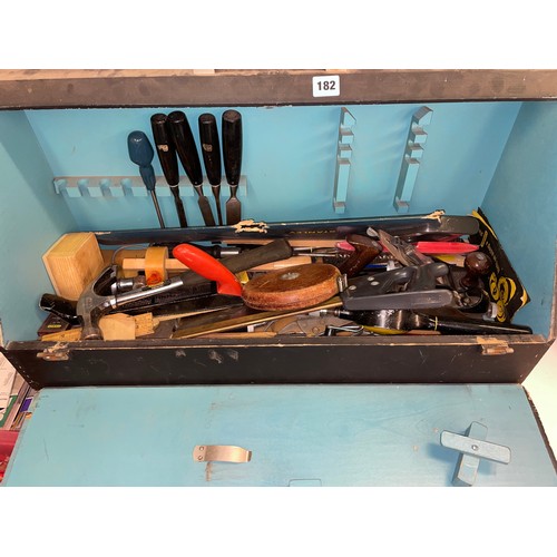 182 - CARPENTRY CARRY CHEST OF VARIOUS WOODWORKING TOOLS