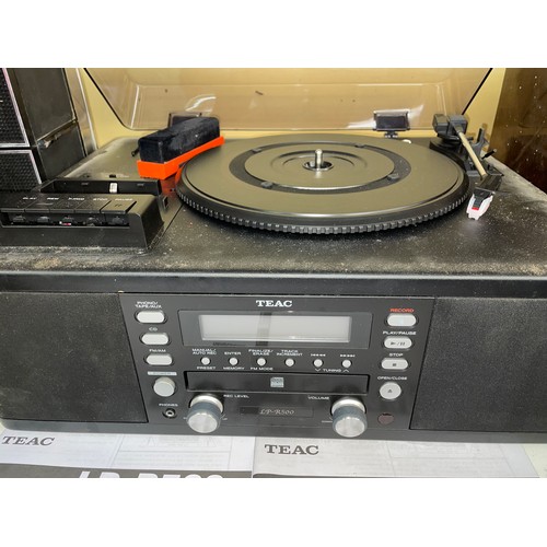 109 - TEAC CD RECORDER WITH TURN TABLE