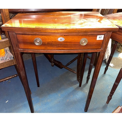 92 - REGENCY MAHOGANY AND ROSEWOOD CROSS BANDED SMALL SIDE TABLE