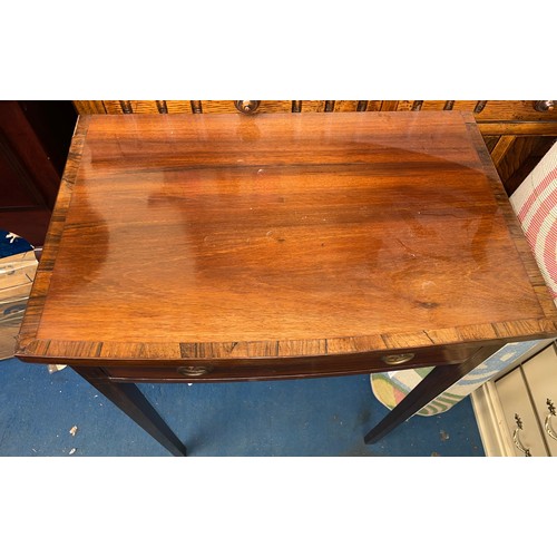 92 - REGENCY MAHOGANY AND ROSEWOOD CROSS BANDED SMALL SIDE TABLE