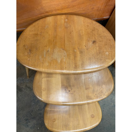 54 - LIGHT ERCOL NEST OF THREE PEBBLE TABLES (NO.354)