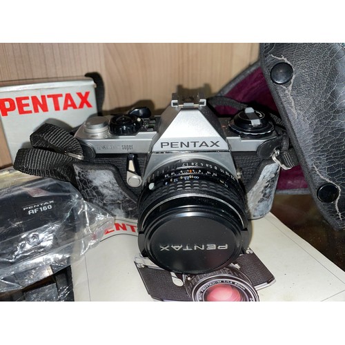 371 - VINTAGE PENTAX ME SUPER 35M CAMERA, PENTAX AF160, PENTAX ME2 WINDER