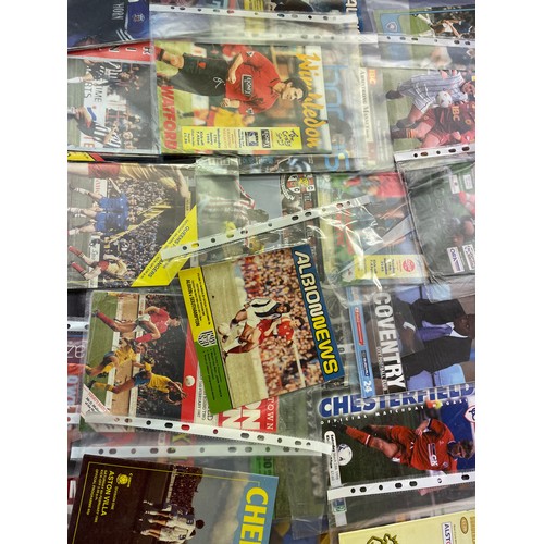 458 - SELECTION OF VINTAGE FOOTBALL AND RUGBY UNION PROGRAMMES