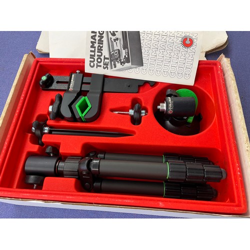 465 - BOXED CULLMANN TOURING SET, CAMERA TRIPOD