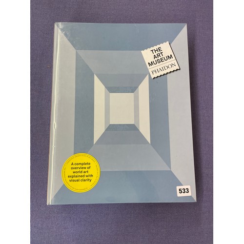 533 - COFFEE TABLE BOOK - THE ART MUSEUM BY PHAIDON