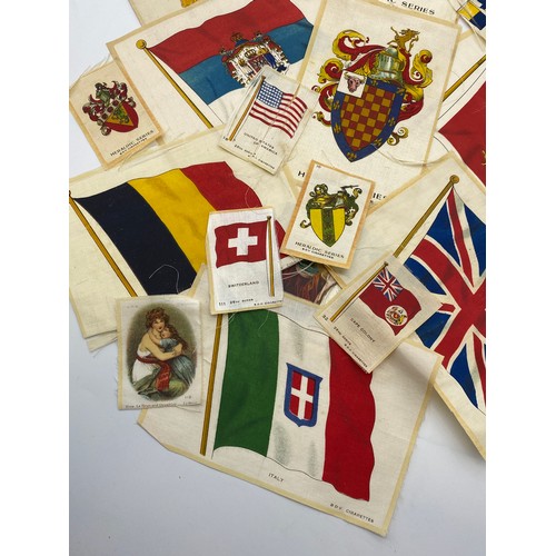 429 - SMALL SELECTION OF BDV CIGARETTE SILK CARDS MAINLY FLAGS AND CRESTS