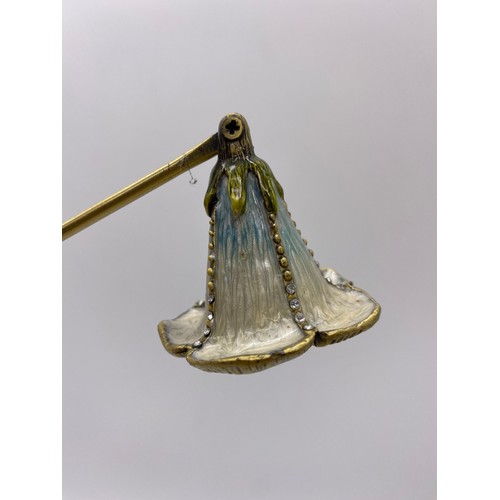 449 - FOUR ENAMEL AND MOTHER OF PEARL EFFECT AND PLAIN METAL CANDLE SNUFFERS