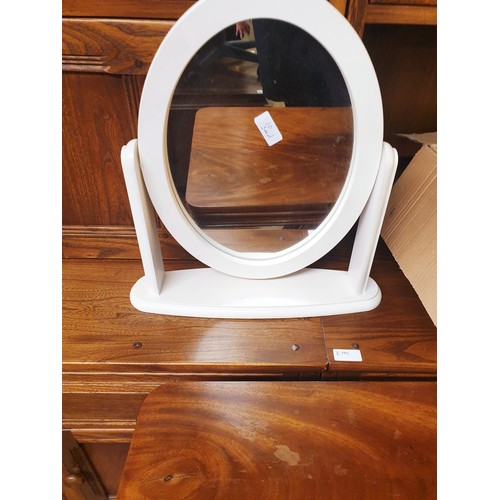 198a - AS NEW CRYSTAL DROPPER STYLE LIGHT SHADE AND A CREAM TOILET MIRROR