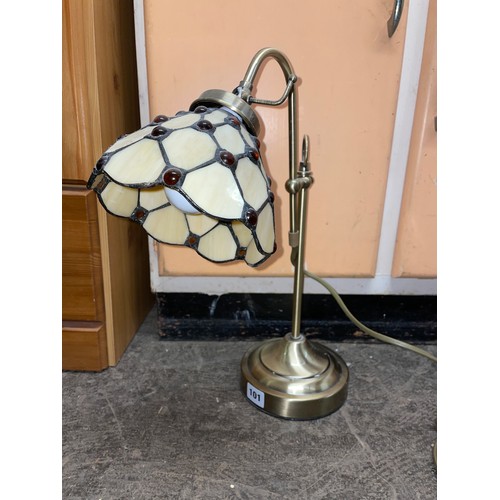 101 - LEADED GLASS SHADE TABLE LAMP