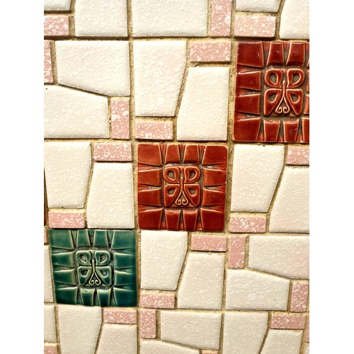 22a - INSECT TILE TABLETOP/WALL HANGING