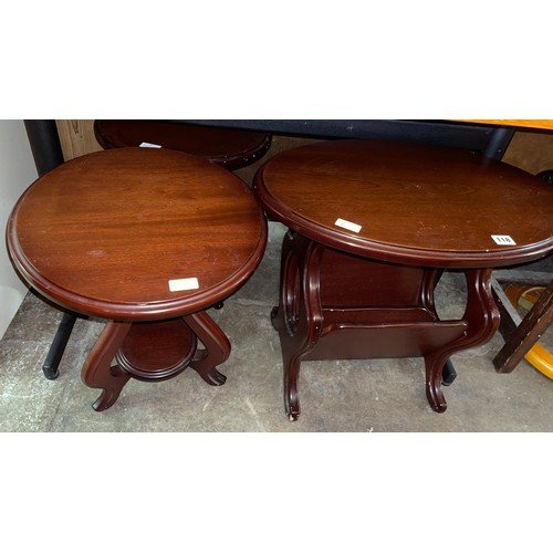 118 - MAHOGANY AND OVAL OCCASIONAL TABLES
