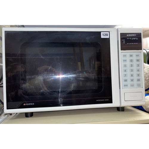 120 - MATSUI MICROWAVE OVEN
