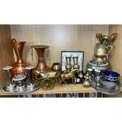 230 - SHELF OF CASED BRASS EGG CUPS, COFFEE EWERS, ROSE BOWL AND PLATED WARE