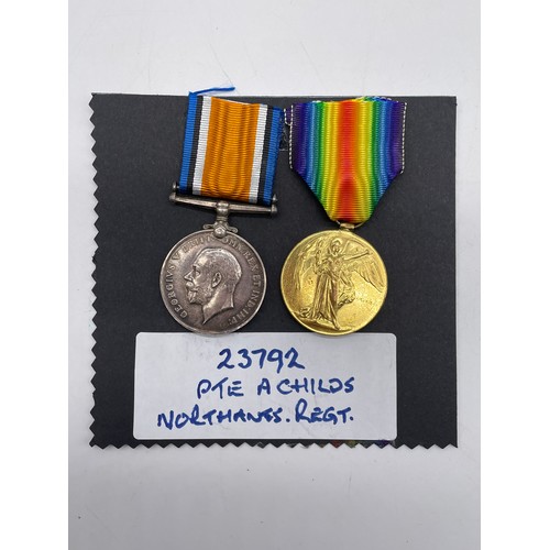 448 - WWI MEDAL DUO 23792 PTE A.CHILDS NORTH N.R