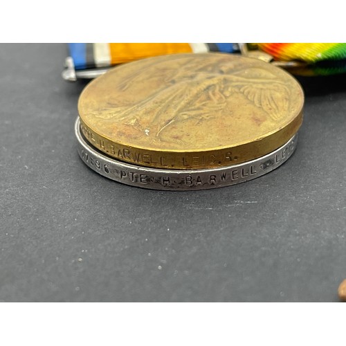 423 - WWI MEDAL DUO 5/17896 PTE H.BARWELL LEIC REG 142817 H BARWELL R.A.M.C