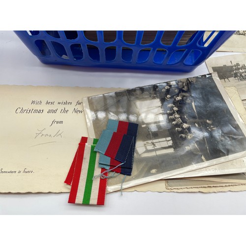 471 - INTERESTING EPHEMERA INCLUDING SOLDIERS RELEASE BOOK, PHOTOGRAPHS, OLD COMRADES ASSOCIATION REPORTS,... 