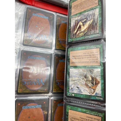 465 - LARGE QTY OF MAGIC THE GATHERING TRADING CARDS, LORD OF THE RINGS TRADING CARDS, AND SELECTION OF DA... 