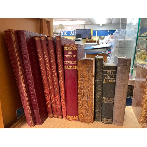 533 - TWO SHELVES OF LEATHER BOUND AND ANTIQUARIAN BOOKS AND OTHER NOVELS