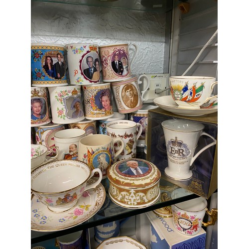 548 - SHELF OF MAINLY AYNSLEY AND PARAGON ROYAL COMMEMORATIVE MUGS AND TEACUPS