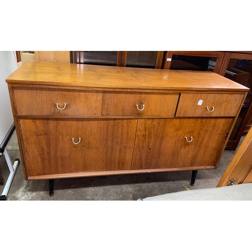 71 - LATE 50S EARLY 60S TEAK SIDEBOARD WITH BI-FOLD CUPBOARDS