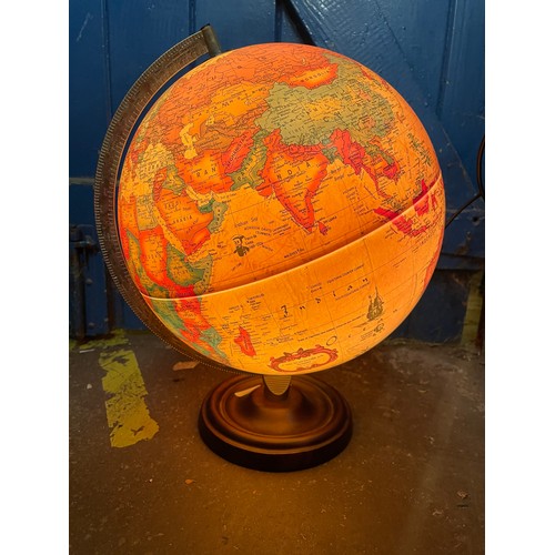 534 - LEGEND TERRESTRIAL ILLUMINATED GLOBE