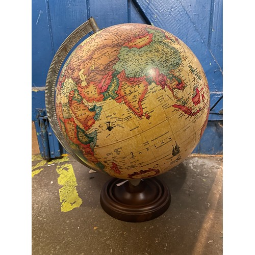 534 - LEGEND TERRESTRIAL ILLUMINATED GLOBE