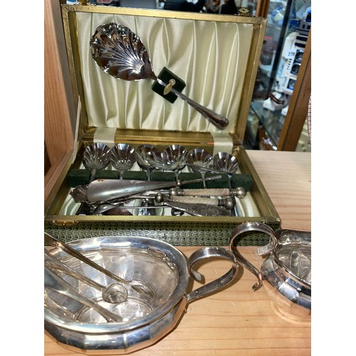 535 - WOODEN CASE OF FISH CUTLERY, EPNS SUCRIER AND CREAM JUG, PLATED SUGAR TONGS, TWO GLASS DECANTERS WIT... 