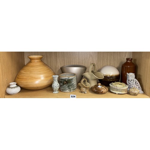 524 - SHELF OF STUDIO POTTERY ITEMS, STONEWARE JAR, AND SOME SOAPSTONE