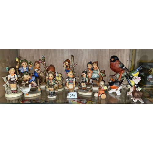 547 - SHELF OF MJ HUMMEL BAVARIAN FIGURE GROUPS AND GOEBEL BIRD FIGURE GROUPS