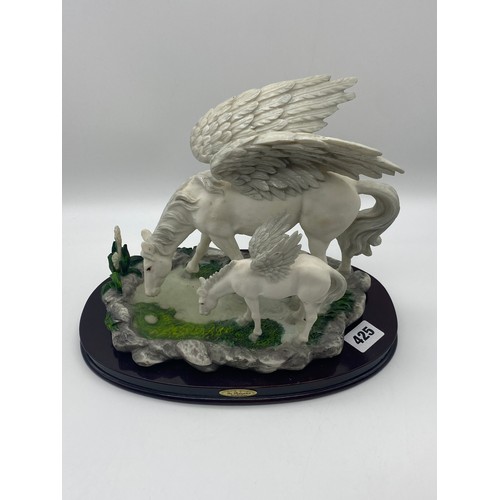 425 - RESIN PEGASUS AND GIRAFFE BUST FIGURE GROUPS