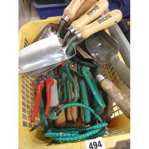 494 - SMALL YELLOW CRATE OF VARIOUS GARDENING HAND TOOLS, TROWEL, FORKS, ETC