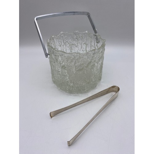 586 - FINNISH BARK DESIGN GLASS ICE BUCKET BY LITTALA AND PAIR OF TONGS