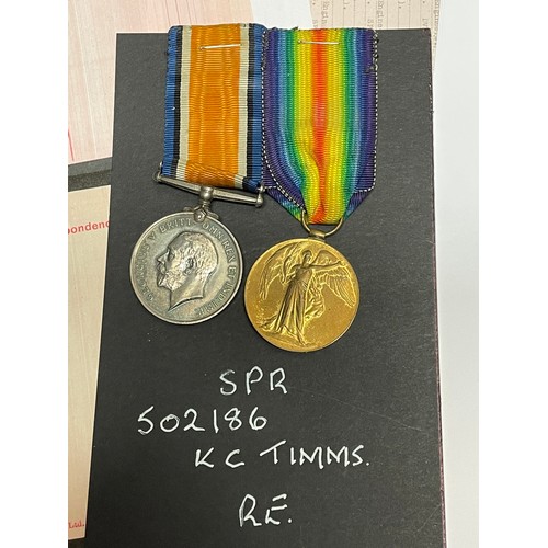 631 - WWI MEDAL DUO 502186 TO SPR K.C.TIMMS R.E