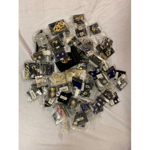 698 - BAG OF VARIOUS LADIES EARRINGS