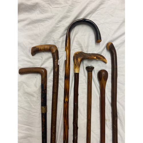 485 - SELECTION OF WALKING CANES POMMEL HEADED AND ANTLER HORN EXAMPLES