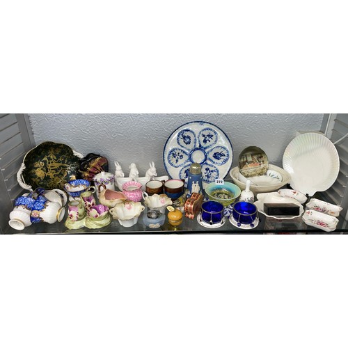 272 - SHELF OF INTERESTING CERAMICS, PARAGON TEACUPS, COPPER RESIST MUGS, CROWN DERBY PIN DISHES, VICTORIA... 