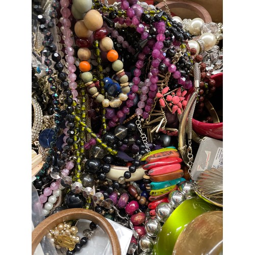 521 - SELECTION OF COSTUME JEWELLERY MAINLY BEADED NECKLACES AND BANGLES