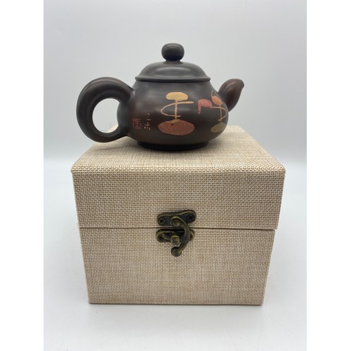 483 - BOXED PRESENTATION REDWARE TEAPOT WITH SEAL MARK TO BASE