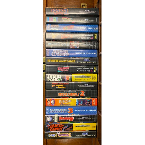 390 - VINTAGE 16BIT SEGA MEGA DRIVE, CONTROLLERS, 16 CARTRIDGE GAMES INC. SONIC HEDEGHOG 2, WORMS, CENTIPE... 