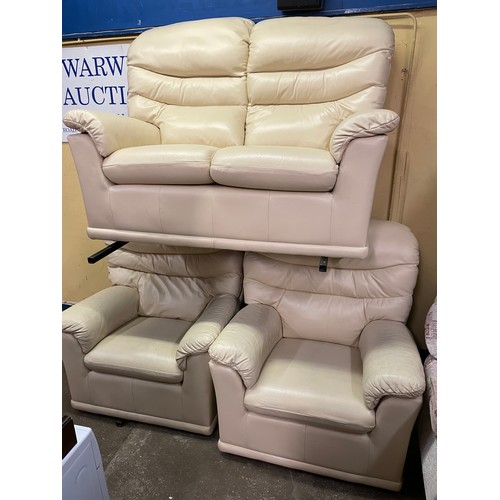 59 - QUALITY G PLAN CREAM LEATHER TWO SEATER THREE PIECE SUITE