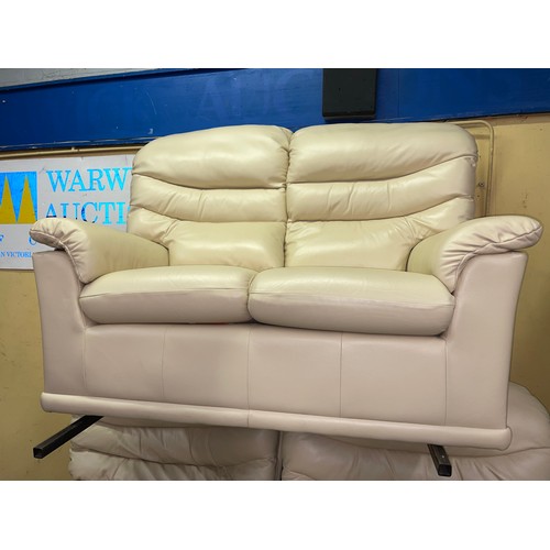 59 - QUALITY G PLAN CREAM LEATHER TWO SEATER THREE PIECE SUITE